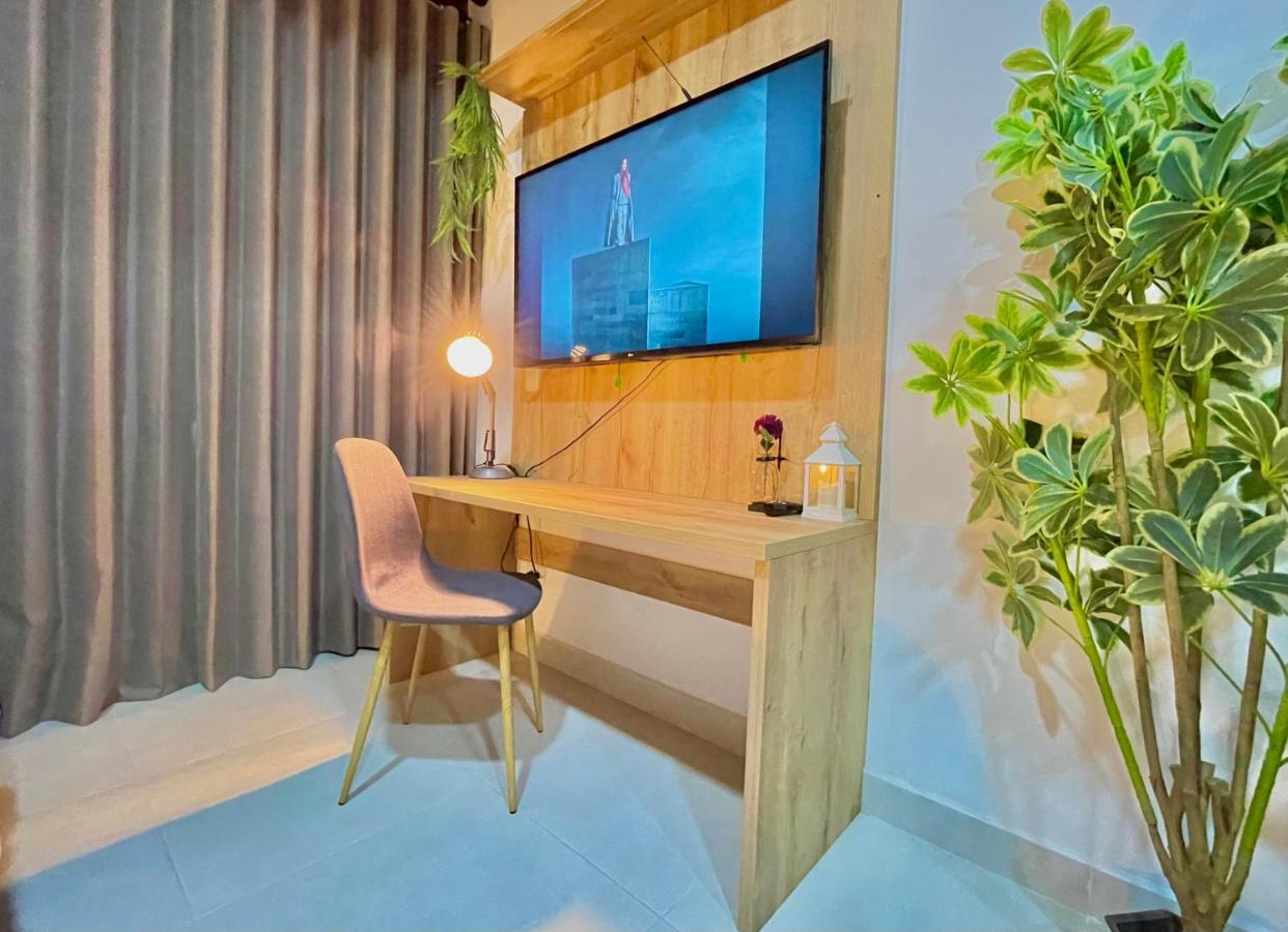 Apartamento En Laurels Medellín Exterior foto