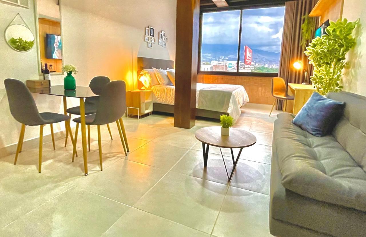 Apartamento En Laurels Medellín Exterior foto